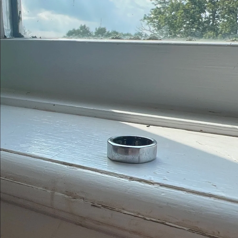 Oura Polished Silver Ring Size 9 Heritage